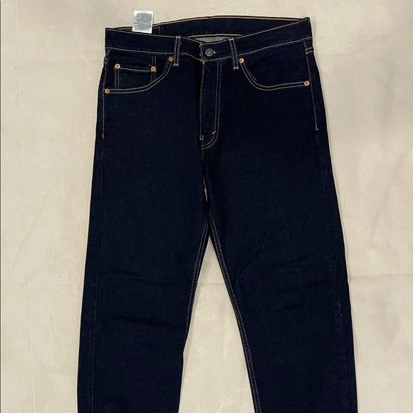 Levi Strauss Men’s Jeans NWOT - Picture 1 of 5
